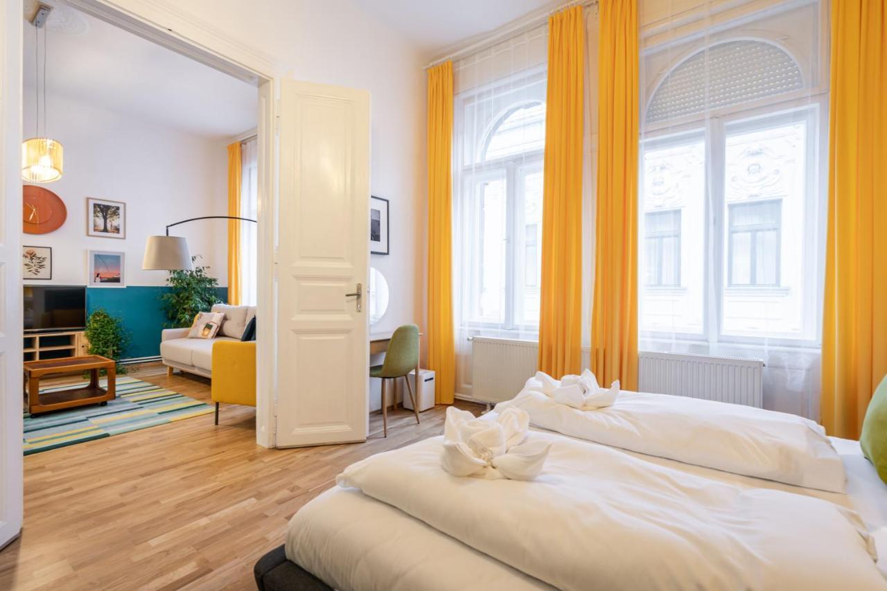 Live Star Apartment Budapešť Exteriér fotografie